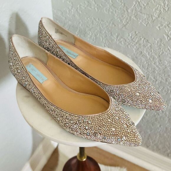 BETSEY JOHNSON Rhinestone Crystal Pavé Pointed Toe Flat, SPARKLE, Size 8.5, NWOT - Picture 9 of 16